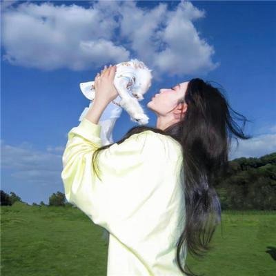 寂寞空庭春欲晚